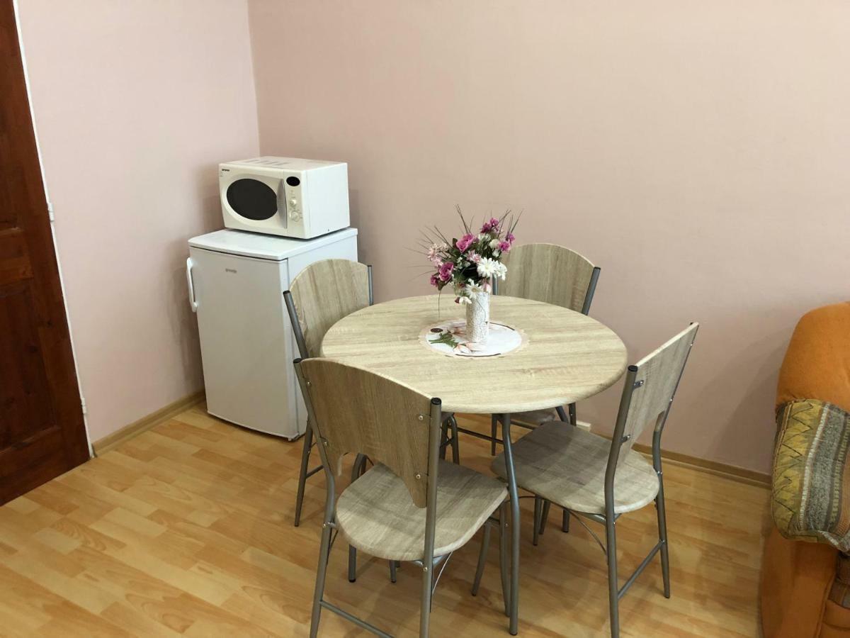 Apartman Lux Prešov Buitenkant foto