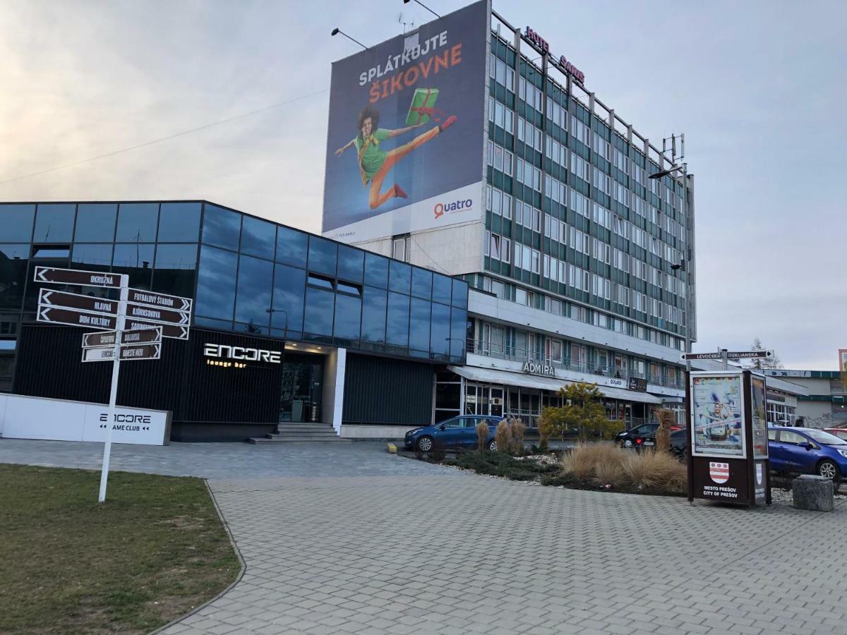 Apartman Lux Prešov Buitenkant foto