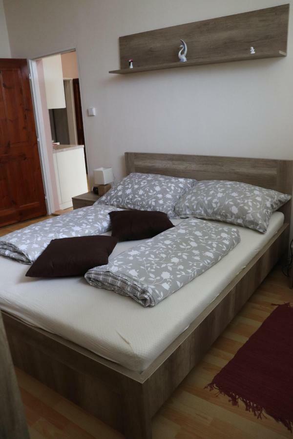 Apartman Lux Prešov Buitenkant foto